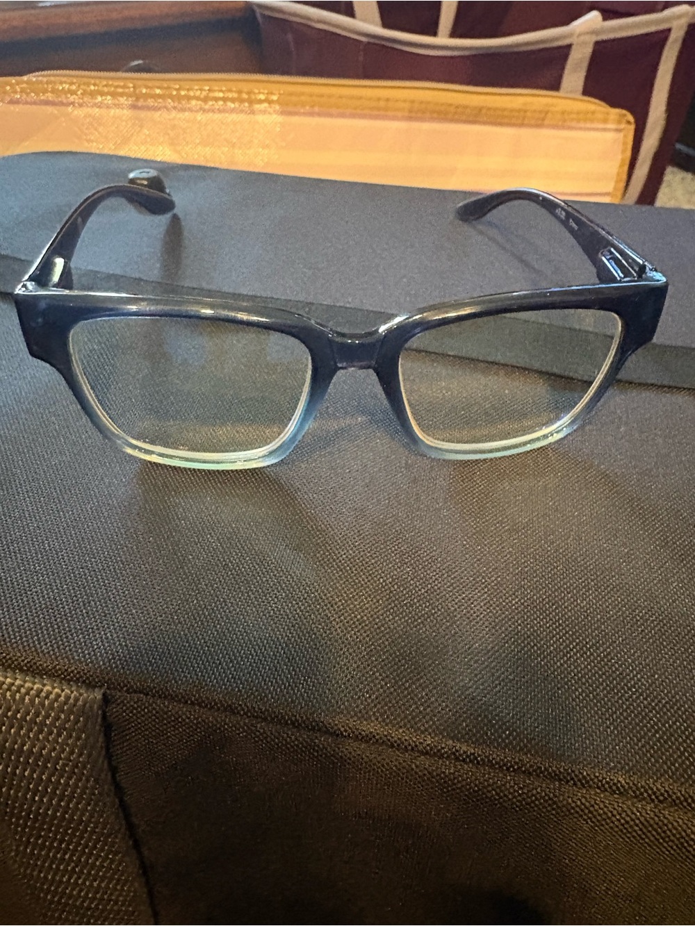 Joy Mangano Black Readers 2.0